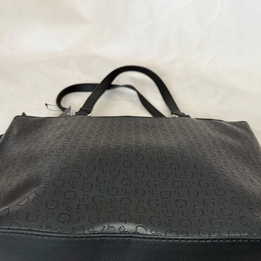 GUESS Black Patterned Tote - Picture 4 of 13